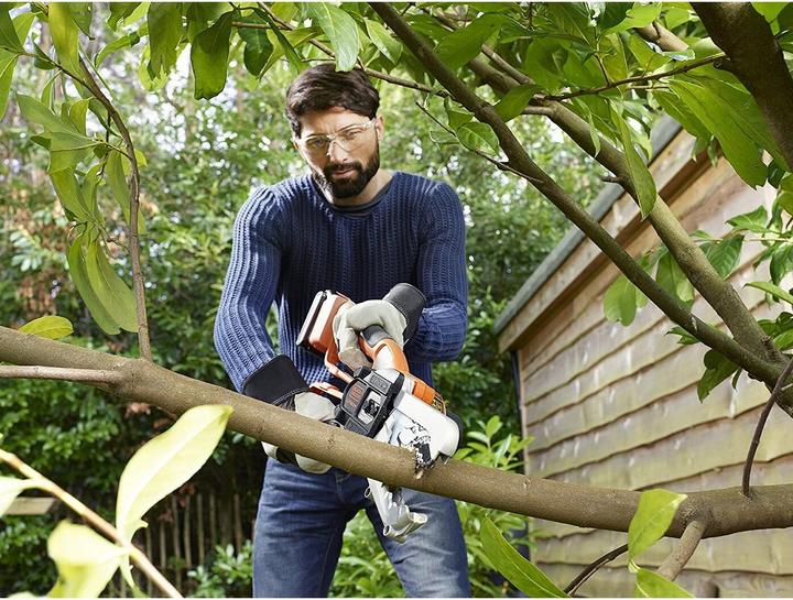 Actual product image Black & Decker Branch shears GKC1000L