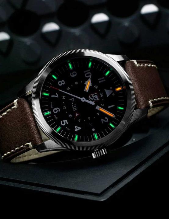 Produktbild Luminox P-38 Lightning Gmt 9520 Series (Fliegeruhr, 42 mm)