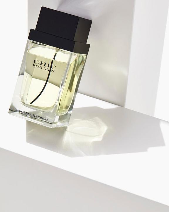 Actual product image Carolina Herrera Chic (Eau de toilette, 100 ml)