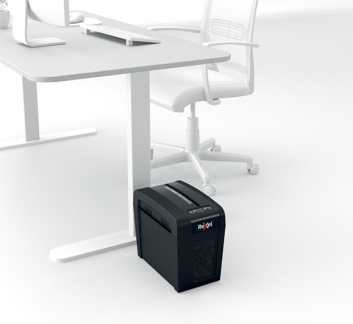 Produktbild Rexel SECURE X6-SL SLIMLINE WHISPER-SHRED™ - Aktenvernichter (Partikelschnitt)