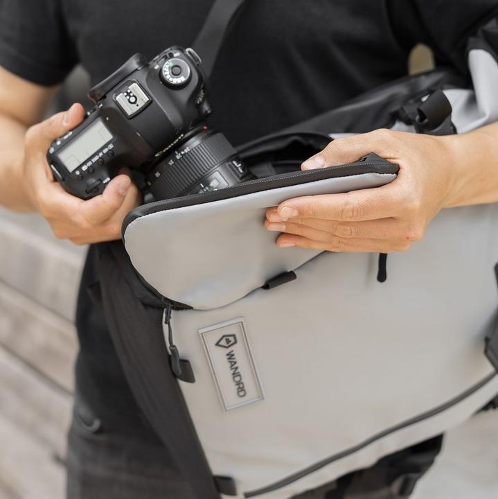 Actual product image Wandrd PRVKE 21 Liter Grey + PRO Cube V3 (Photo backpack, 21 l)