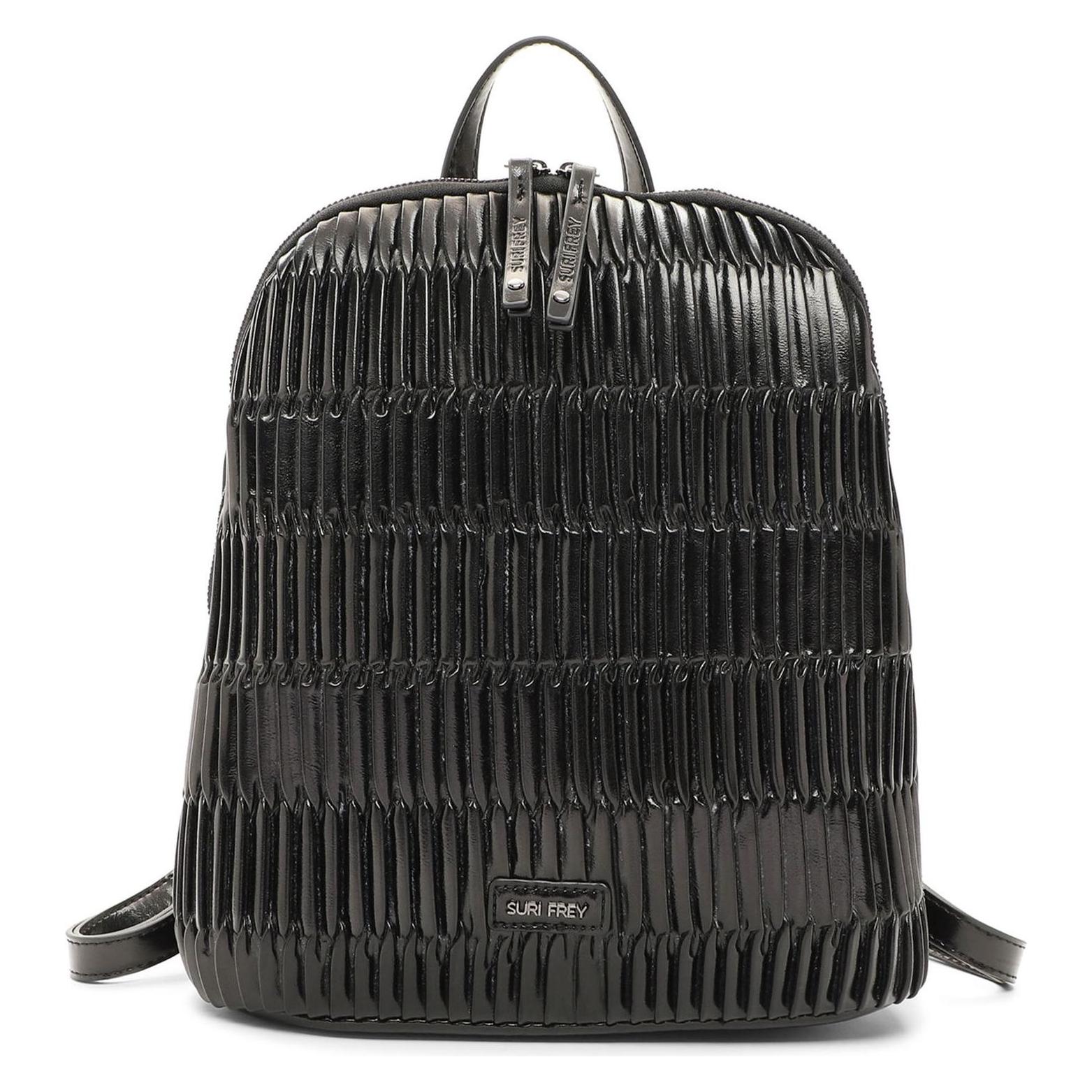 Suri Frey, Rucksack