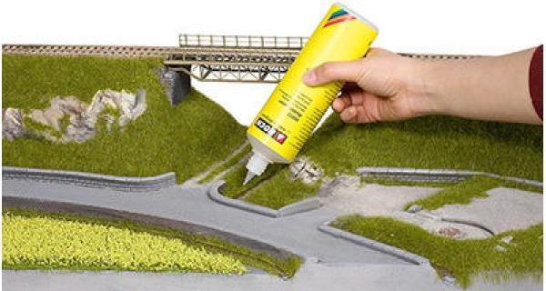 Produktbild Noch Modellbahnwasser 250 ml 60873