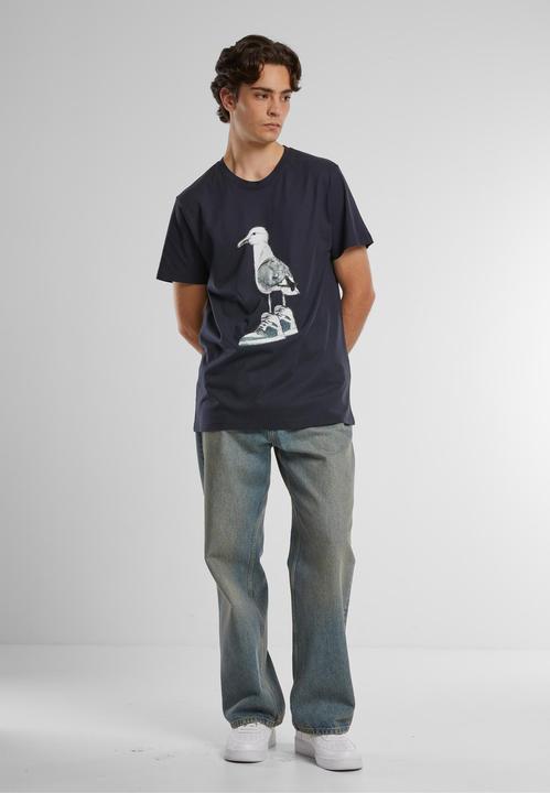 Actual product image Mister Tee Seagull Sneakers Tee - 18357 (M)