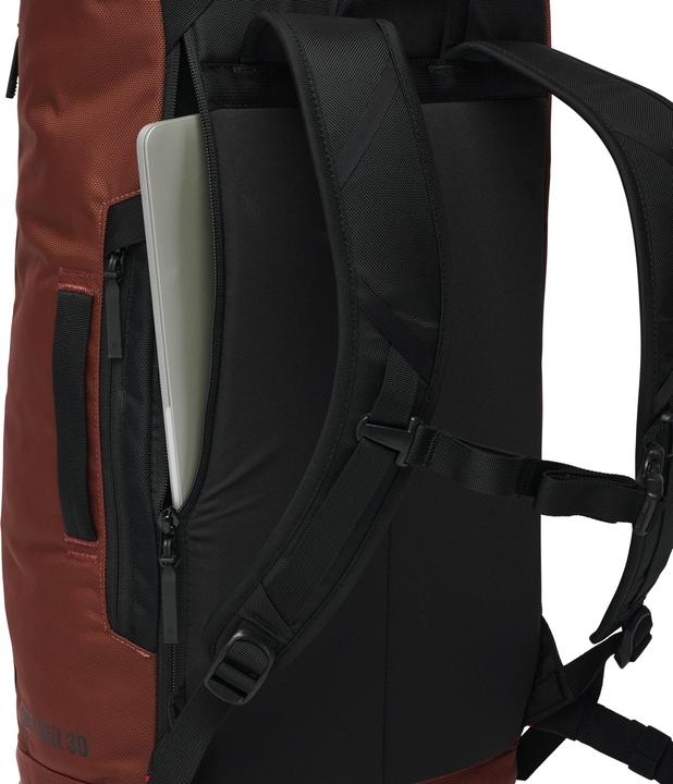 Actual product image Black Diamond Street Creek 30 Rt Backpack (30 l)