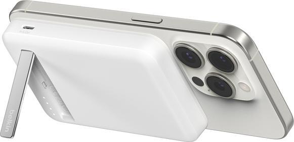 Immagine prodotto Belkin BoostCharge Pro, Quick Charge 2.0, Carica wireless, 15 W, Bianco (5000 mAh, 15 W)
