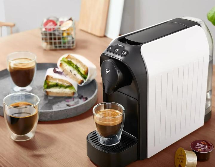 Image du produit Tchibo Cafissimo "easy" Machine à café à capsules (Cafissimo, NESPRESSO Original)