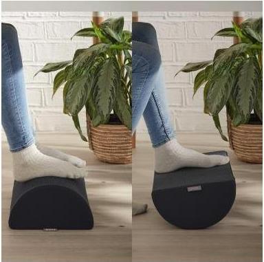 Actual product image Leitz Ergo Cosy footrest (26 x 14 x 40.5 cm)