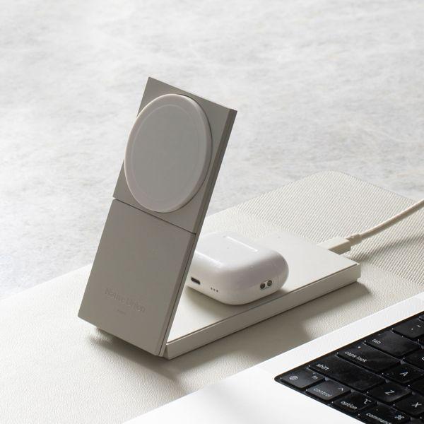 Actual product image Native Union Rise 2-In-1 Qi2 Wireless Charger Sandstone (15 W)