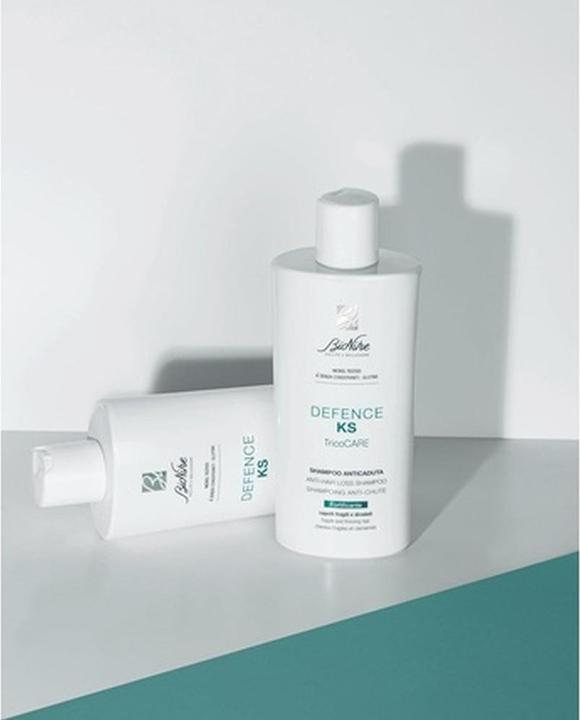 Actual product image BioNike Defence Ks (200 ml, Liquid shampoo)