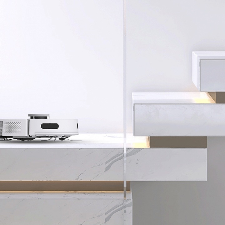 Actual product image EZVIZ RE5 - (Vacuum mopping robot)
