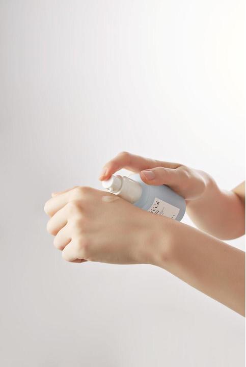 Actual product image Skin1004 Hyalu-Cica Blue Serum (30 ml)