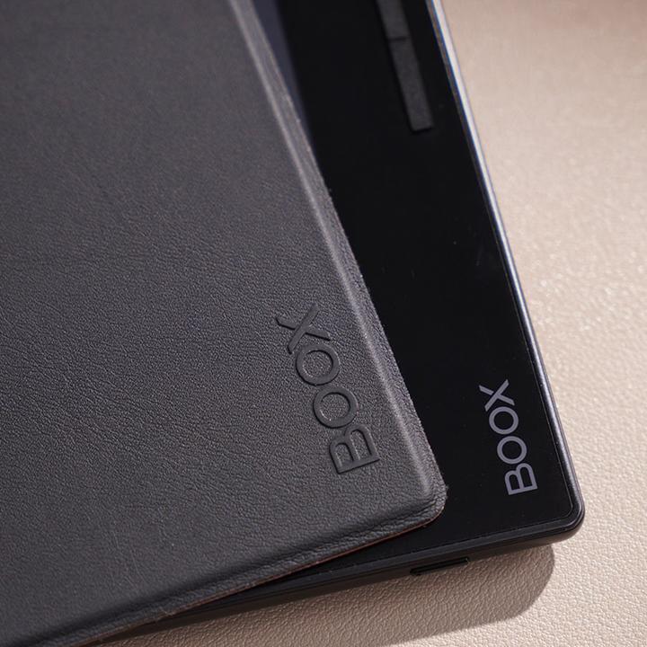 Actual product image Onyx Boox Magnetic Cover (Boox Page)