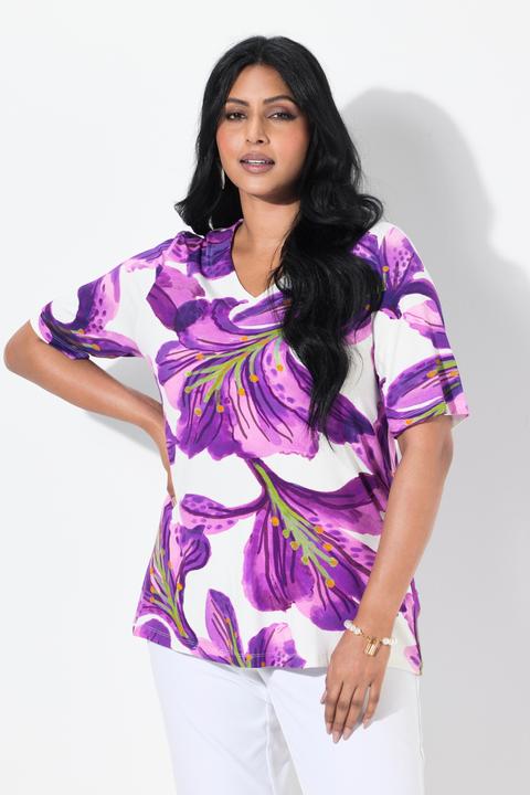 Image du produit Ulla Popken T-shirt à fleurs, décolleté en V et manches courtes, coupe Classic Fit (46, 48)