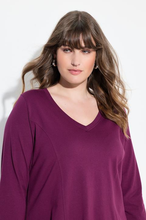 Actual product image Ulla Popken Eco Cotton V-Neck Pointed Hem A-line Fit Tee (46, 48)
