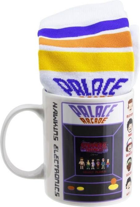 Produktbild Paladone Products Stranger Things Mug and Socks (300 ml, 1 x)