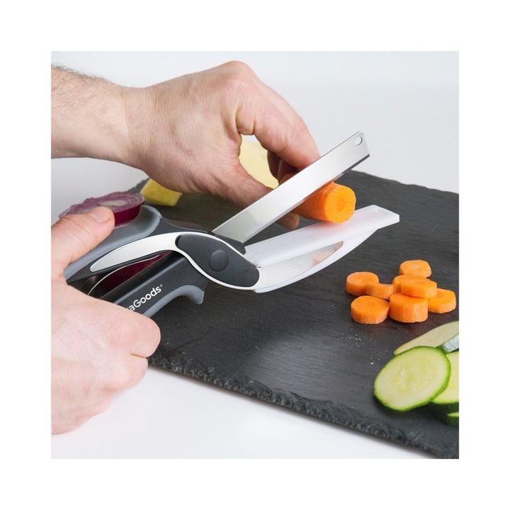 Actual product image InnovaGoods Scissor knife with integrated mini cutting board Scible