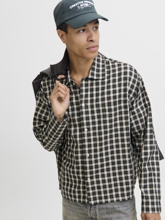 Actual product image Jack & Jones Wide Fit Hemd Hemd (L)