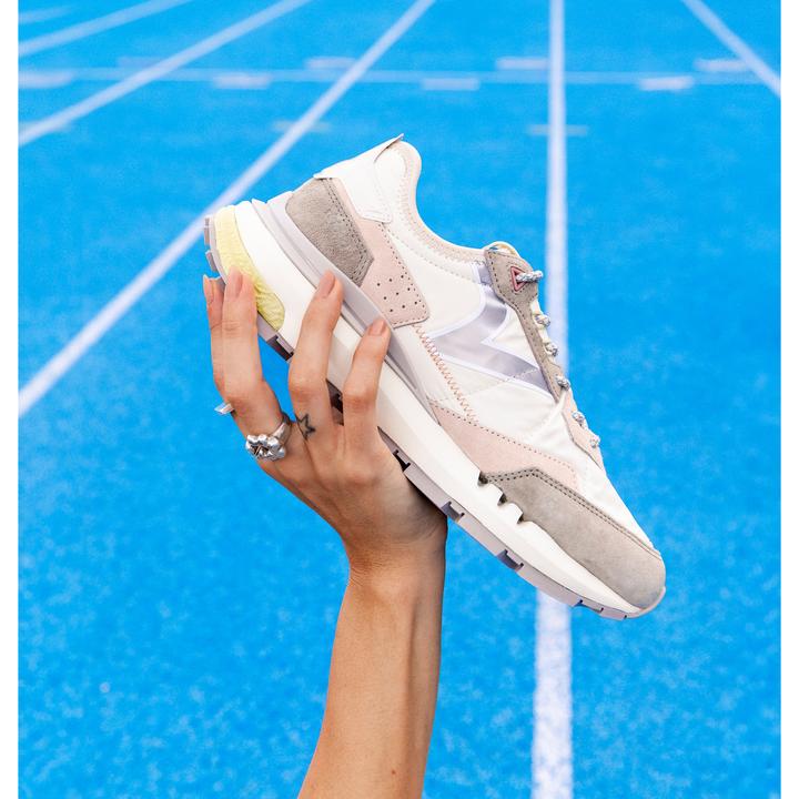 Actual product image Victoria Wing Evo (40)