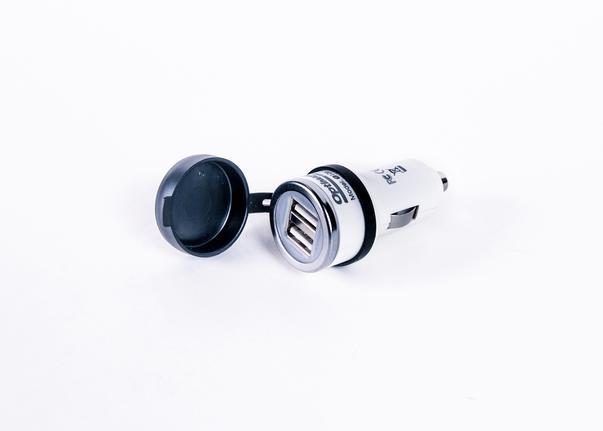 Produktbild Tecmate Doppel USB-Ladegerät mit Zigarettenanzünderstecker