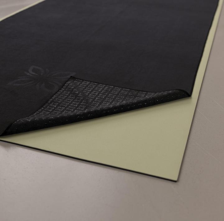 Produktbild Omnana STAYMAT Yogahandtuch