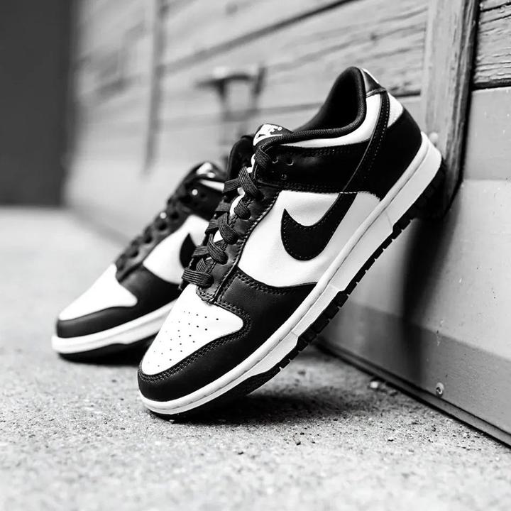 Produktbild Nike Dunk Low (43)