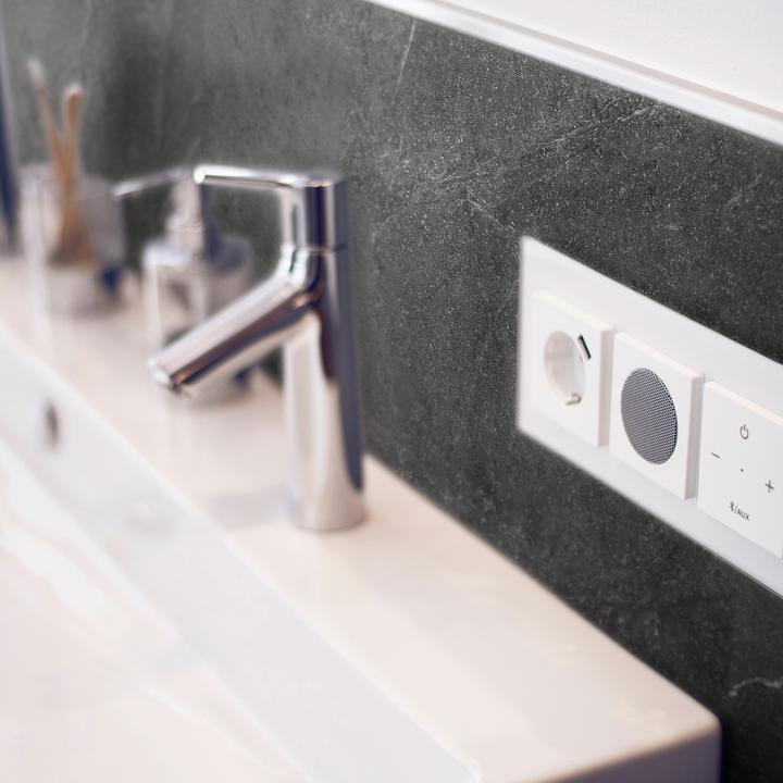 Produktbild Revet Revêt SPC Wall 3.7 x 600 x 300 MM - Design Wandfliesen 12 Stück = 2.16 M2 (2.16 m², 30 x 60 cm)