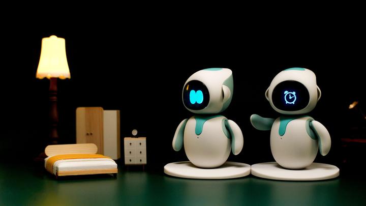 Produktbild Energize Lab Desktop-Begleitroboter Eilik