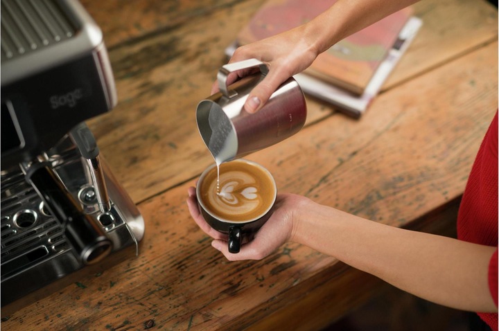 Actual product image Sage the Barista Touch (CH plug)