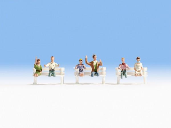 Actual product image Noch 15911 H0 figures convertible driver