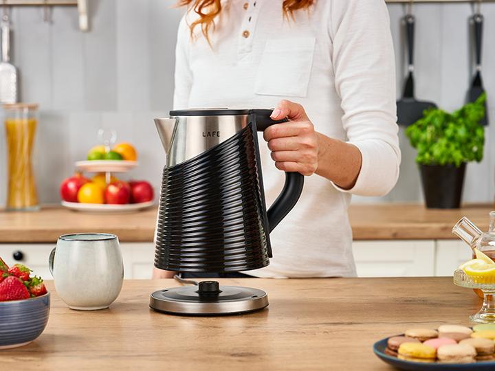 Produktbild Lafe 47468 Electric Kettle Elegant Black 1,8 L (1.80 l)