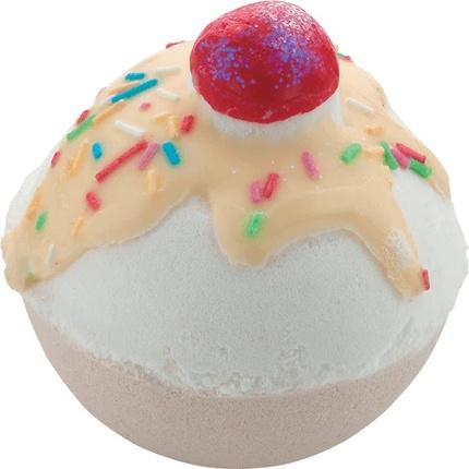 Produktbild Bomb Cosmetics Cherry Bathewell Bathaster Effervescent Bath Ball 160G (Badekugeln)