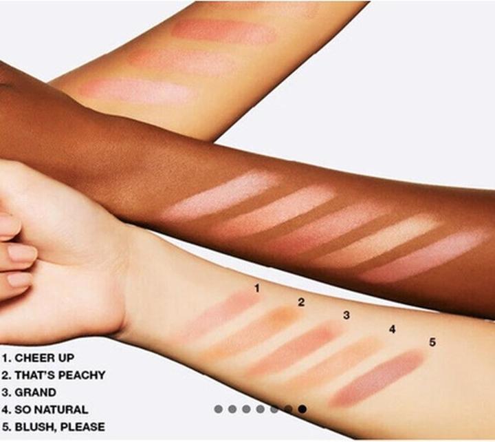 Actual product image MAC Cosmetics Glow Play Blush (Cheer up)