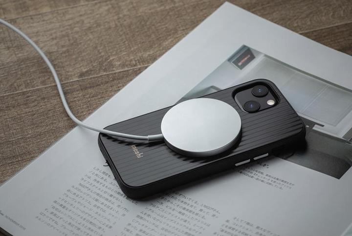 Immagine prodotto Moshi Arx Slim Hardshell Case (MagSafe) per iPhone 13 - Mirage Black (Apple iPhone 13)