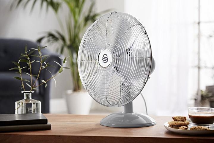 Actual product image Swan Retro SFA12620GRN Ventilator Grey