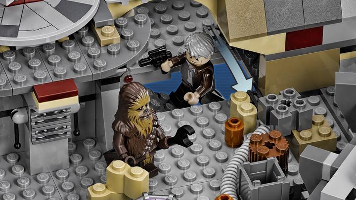 Actual product image LEGO Star Wars Millennium Falcon (75105, LEGO Star Wars)
