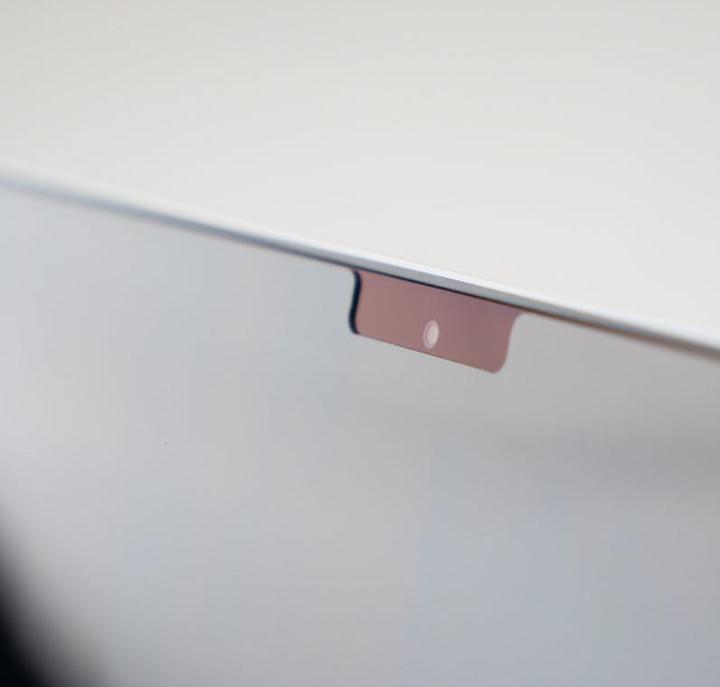 Produktbild Moshi Umbra Privacy Displayschutzfolie fur MacBook Air 13 (19.69")