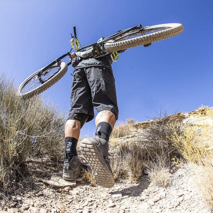 Produktbild Five Ten Trailcross Mid Pro (41 1/3)