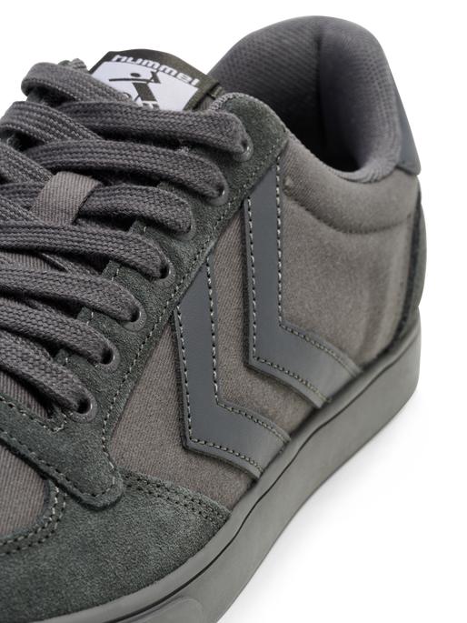 Produktbild hummel Slimmer Stadil Tonal Low (43)
