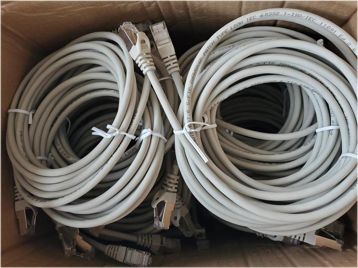 Image du produit equip Câble de raccordement (S/FTP, CAT6, 3 m)
