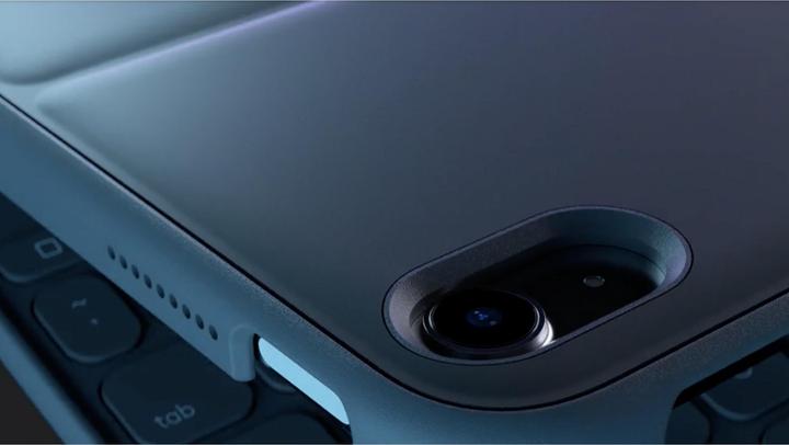 Produktbild Logitech Slim Folio (DE, iPad 2022 (10. Gen))
