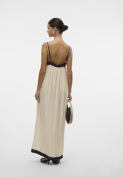 Actual product image Vero Moda VMDENISE Langes Kleid Kleid (S)