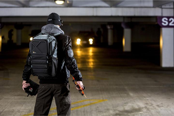 Actual product image Lowepro QuadGuard BP X3