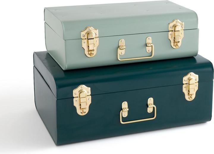 light grey-green, Sage green