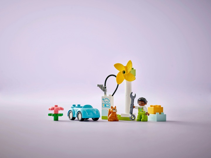 Produktbild LEGO Windrad und Elektroauto (10985)
