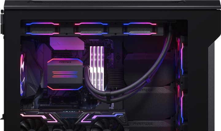 Actual product image Phanteks Glacier One 360D30