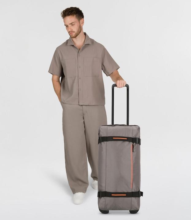Actual product image American Tourister URBAN TRACK Duffle with Wheels (94 l)