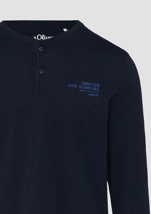 Produktbild S.Oliver T-Shirt Henley-Shirt mit Flammgarnstruktur und Stickerei (S)