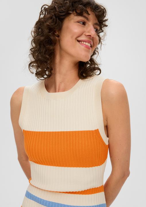 Image du produit s.Oliver Kleid Gestreiftes Maxikleid mit geschlitztem Saum (48)