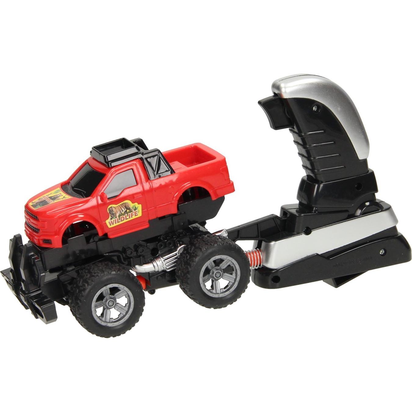 Lobbes Markteinführung eines Geländewagens (66458761)